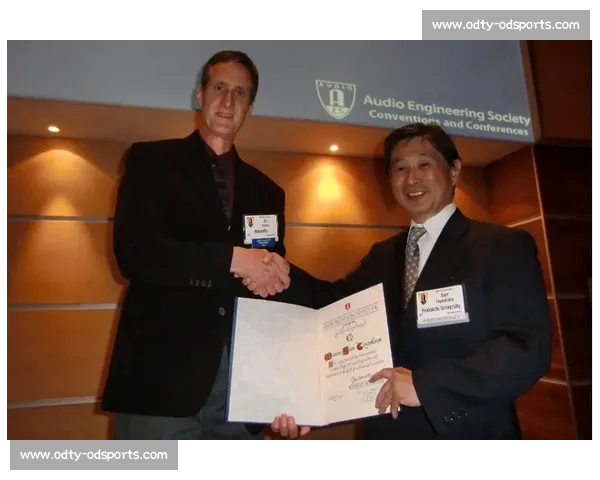 卢琦政事件当事人发声：手握录音证据，强调仅是普通朋友